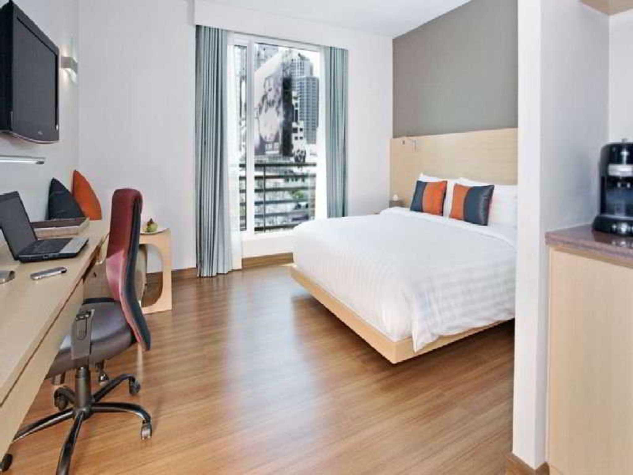 Hotel Solo, Sukhumvit 2, Bangkok - Sha Extra Plus Экстерьер фото