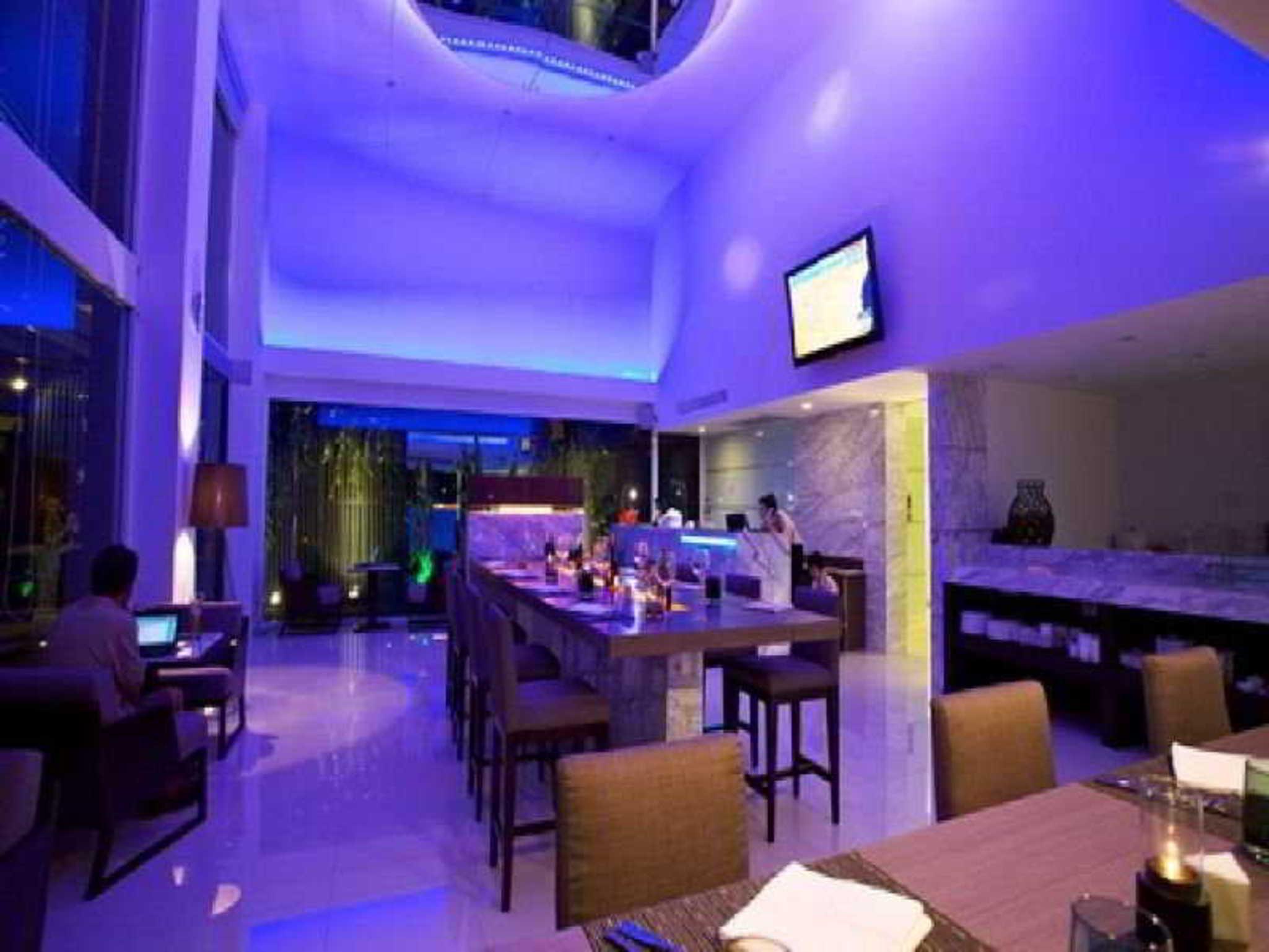 Hotel Solo, Sukhumvit 2, Bangkok - Sha Extra Plus Экстерьер фото