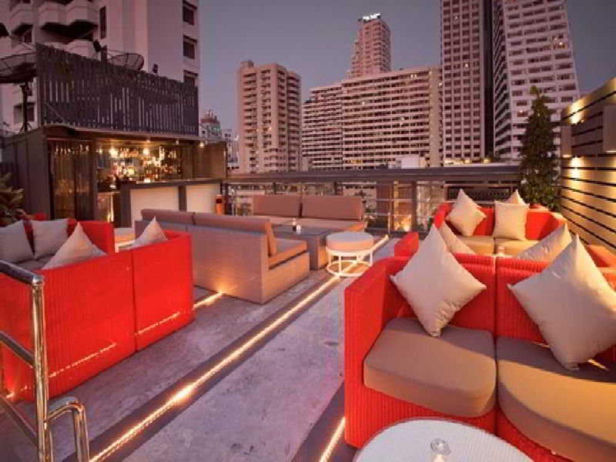 Hotel Solo, Sukhumvit 2, Bangkok - Sha Extra Plus Экстерьер фото