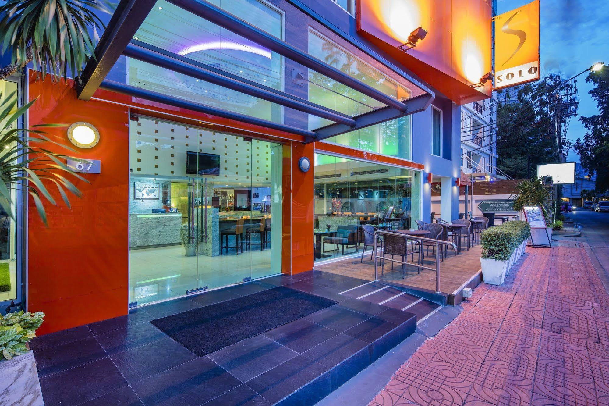 Hotel Solo, Sukhumvit 2, Bangkok - Sha Extra Plus Экстерьер фото